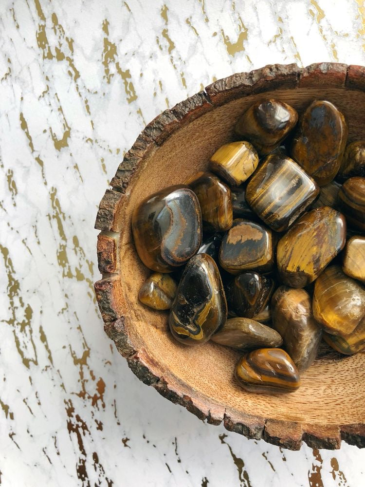 TIGERS EYE TUMBLES