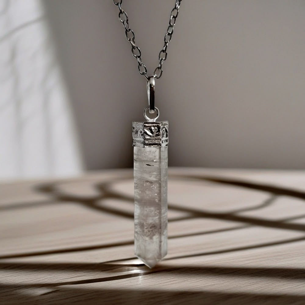 CLEAR QUARTZ PENDANT