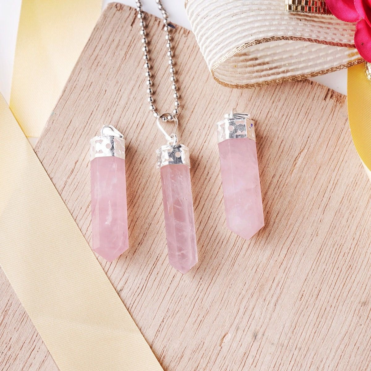 ROSE QUARTZ PENDANT